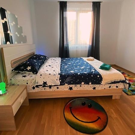 Apartament Smiley Lägenhet Sighişoara Exteriör bild